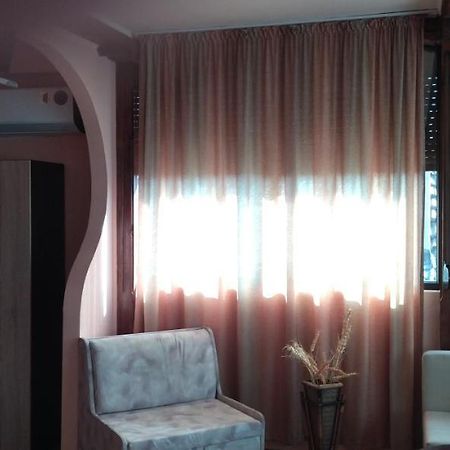 Guest House Ambrozia 科泰尔 外观 照片