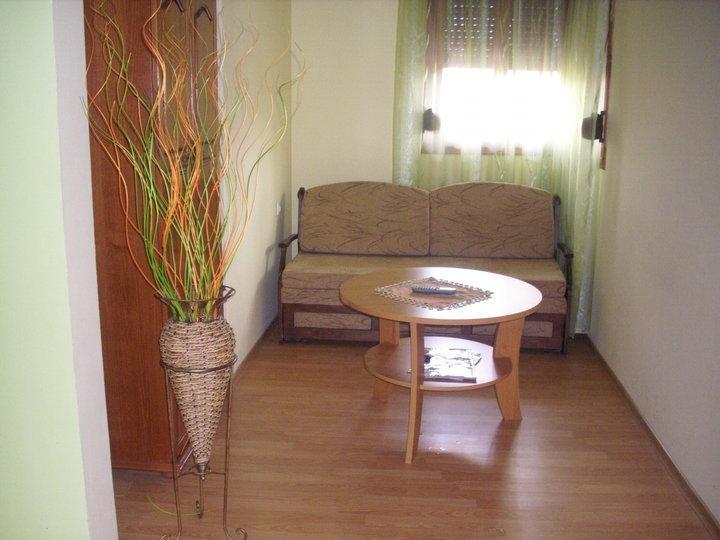 Guest House Ambrozia 科泰尔 外观 照片