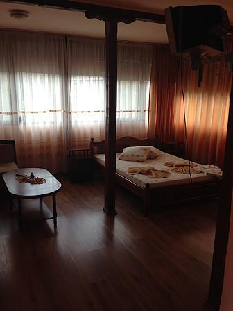 Guest House Ambrozia 科泰尔 外观 照片